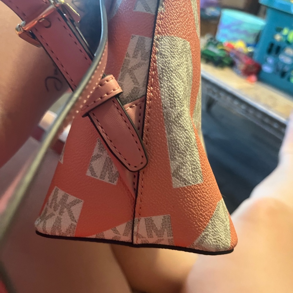 Pink Micheal Kors backpack purse. Nothing wrong with it.